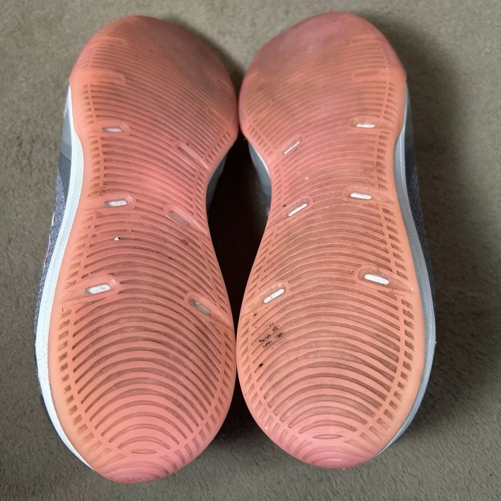 Adidas Fevernova IC Indoor Soccer Shoes Grey Pink IG3148 Mens 7‎ Womens 8